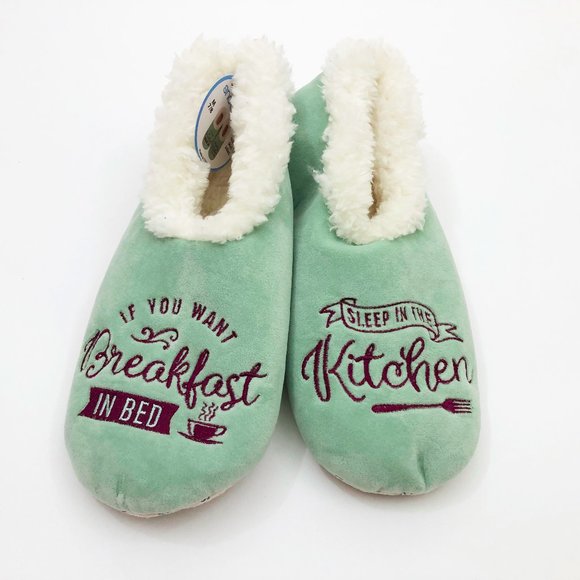 Snoozies Women's Slippers  If You Want Breakfast in Bed Sleep in Kitchen Med 7/8 - Picture 1 of 7
